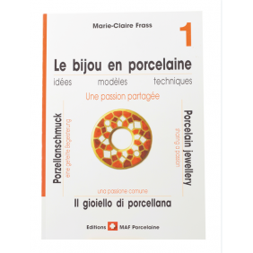 "Le bijou en porcelaine"