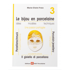"Le bijou en porcelaine"